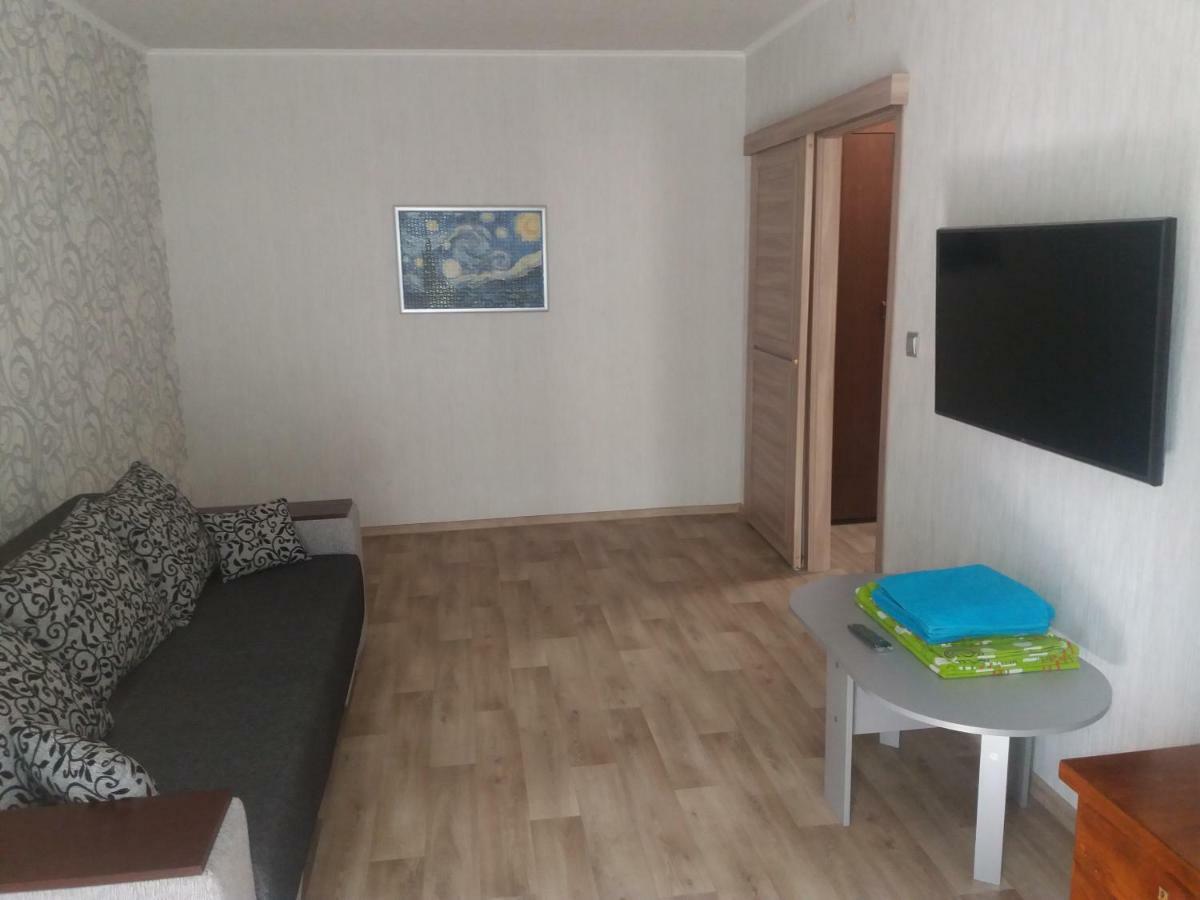 Сozy Appartment Near Metro Station "23 Avgusta" Kharkiv Eksteriør bilde